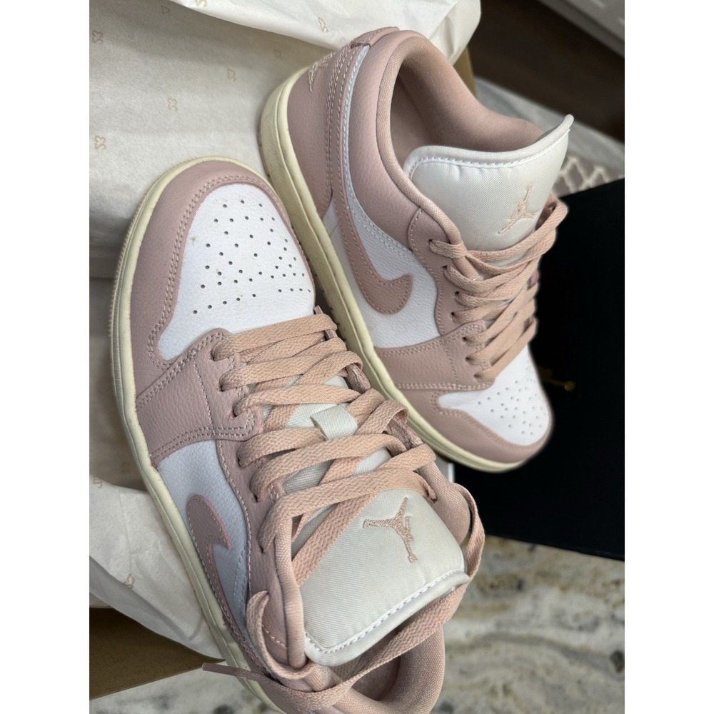 Nike Air Jordan 1 Low Women's 8.5 White W Pink Accents And Sail Midsole